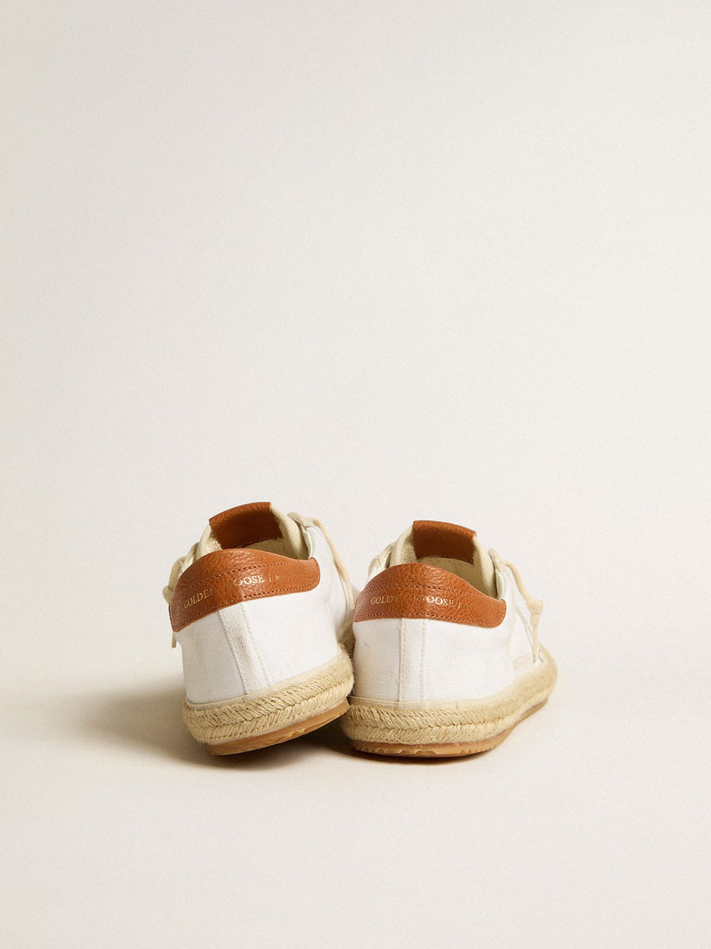 Super-Star Donna LTD in canvas con stella in pelle bianca e punta in rafia