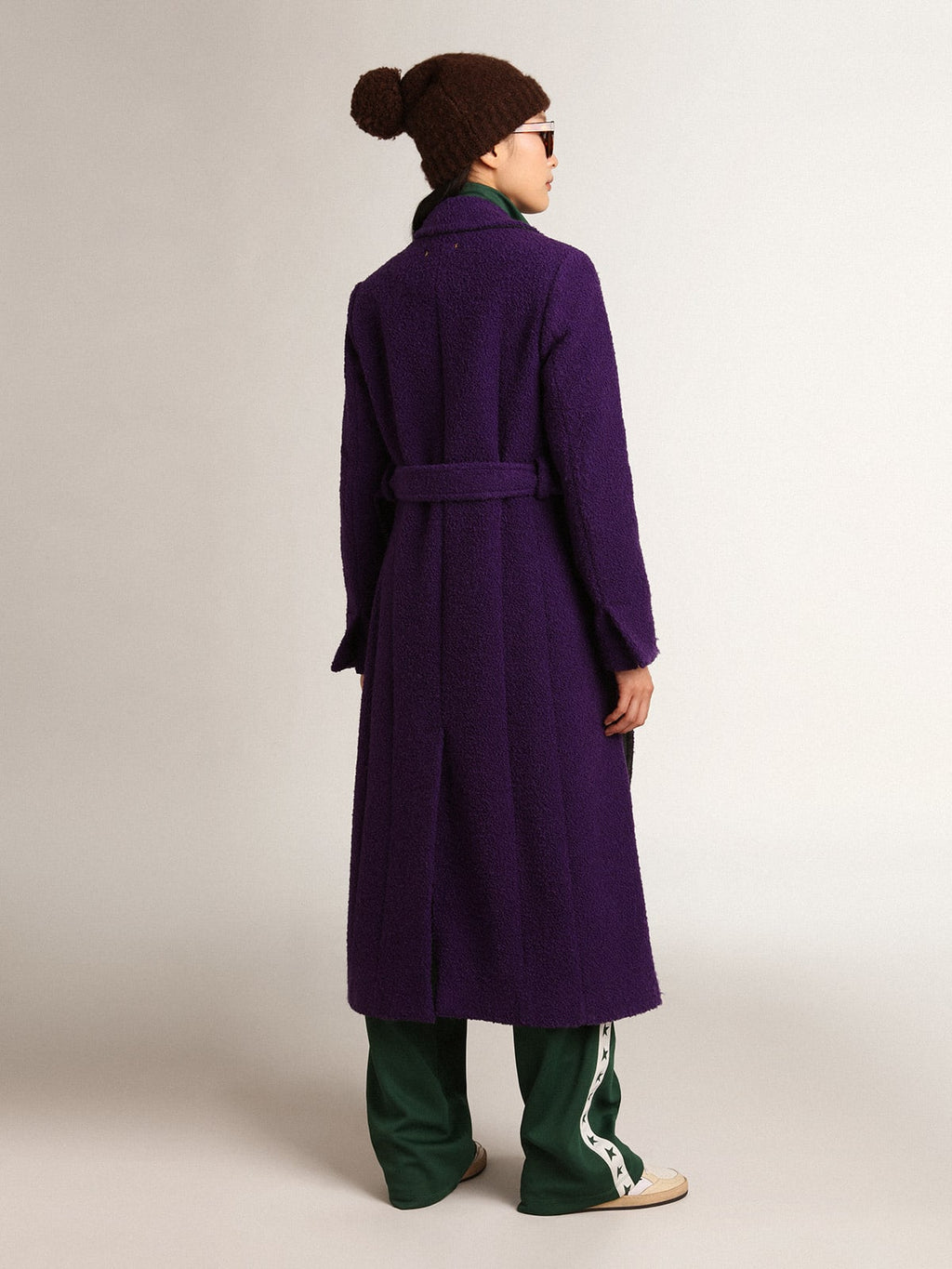 Cappotto Collezione Journey color viola indaco in lana e fodera interna con stampa disegnata