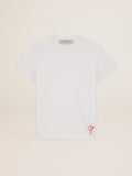 T-shirt fit slim di colore bianco dal trattamento distressed