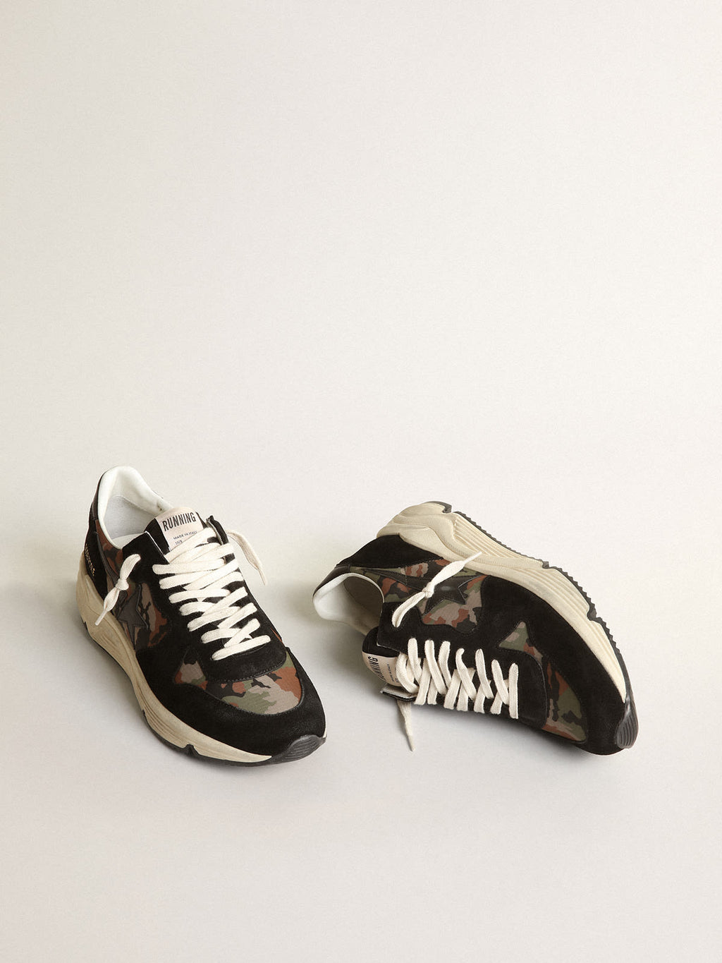 Sneaker Running Sole in nylon ripstop con stampa camouflage con stella in pelle nera