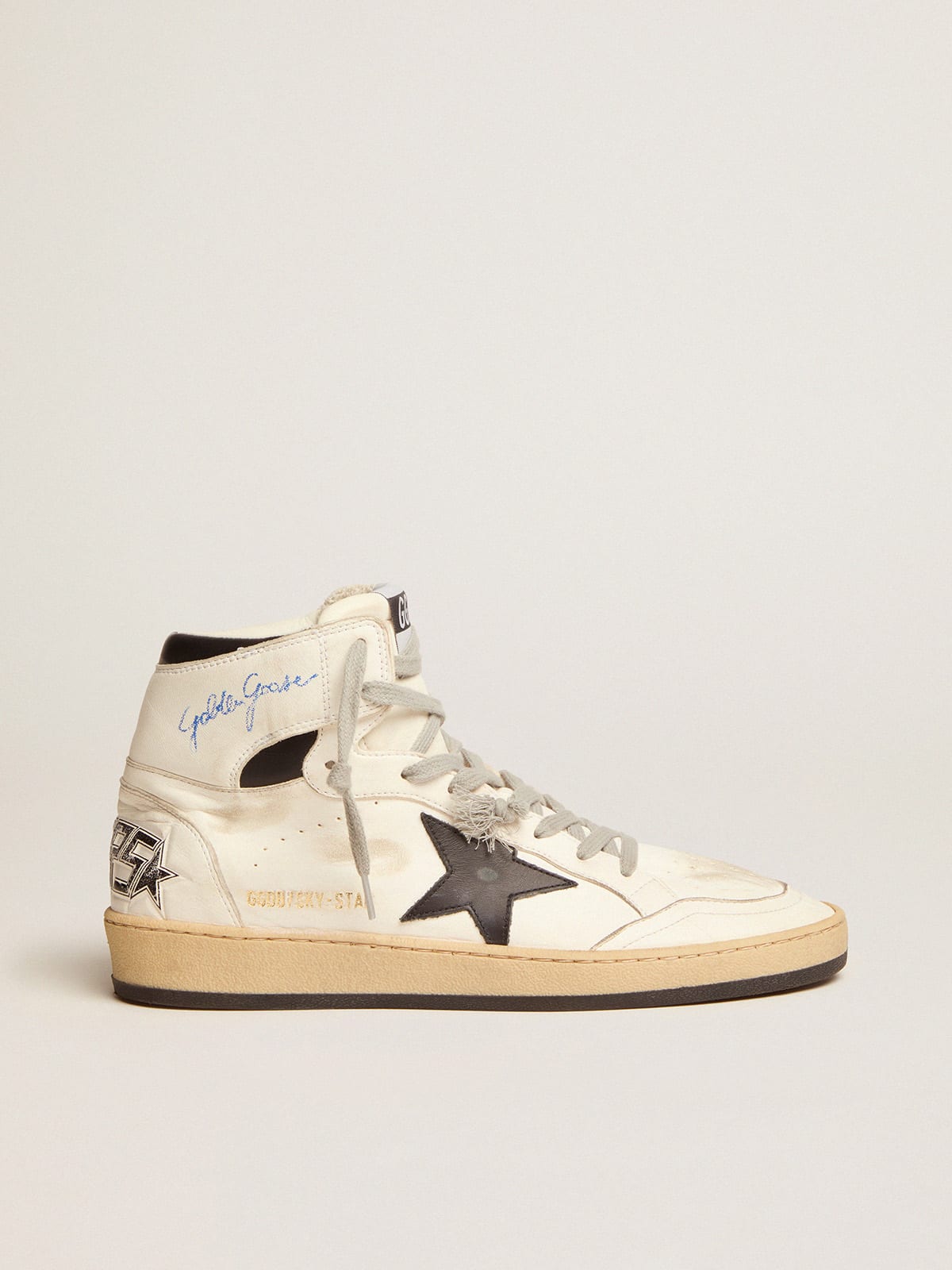 Sneaker Sky-Star donna con firma sulla caviglia e inserti in pelle nera