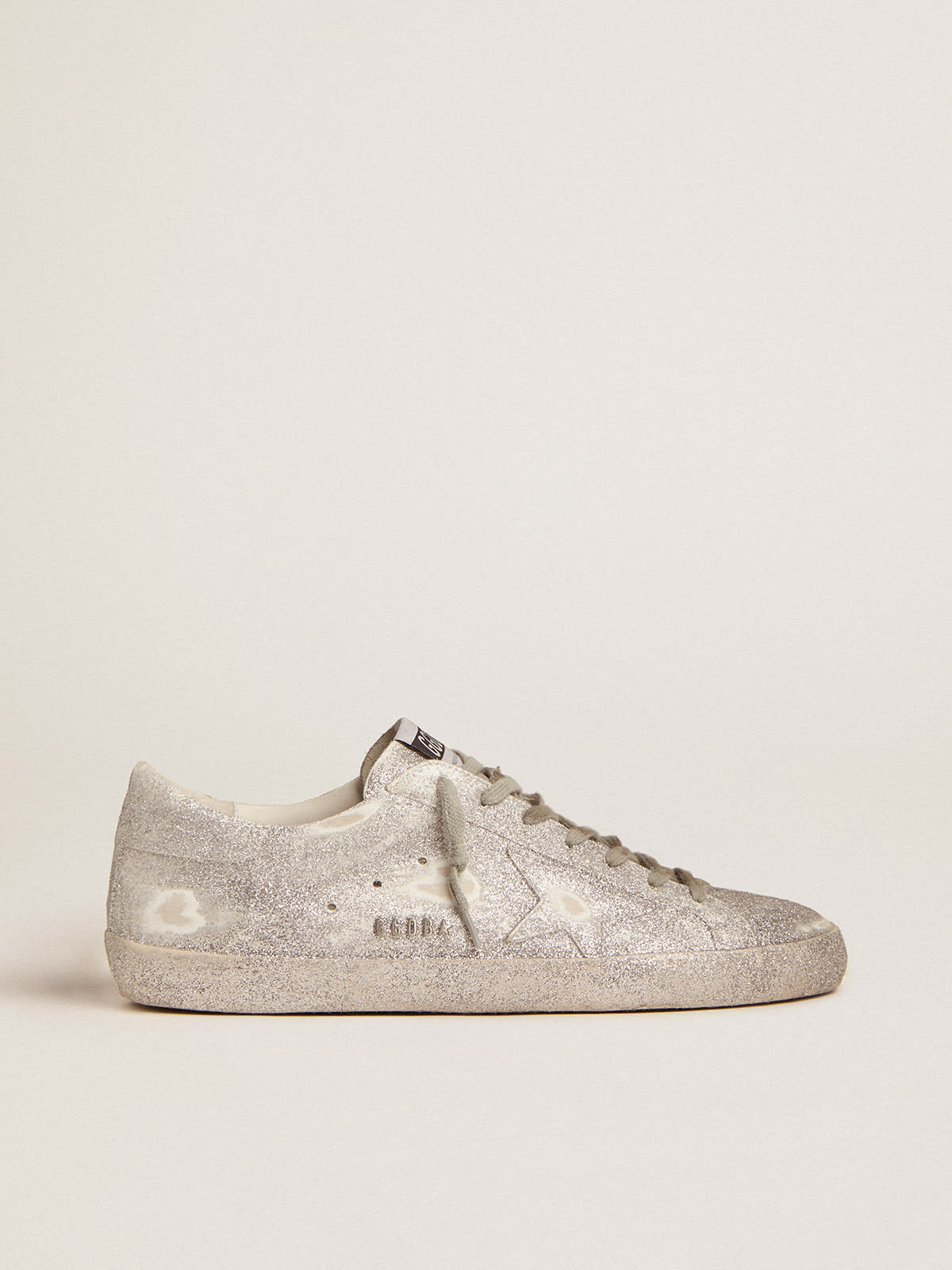 Sneaker Super-Star in pelle color argento con polverizzazione glitter all-over