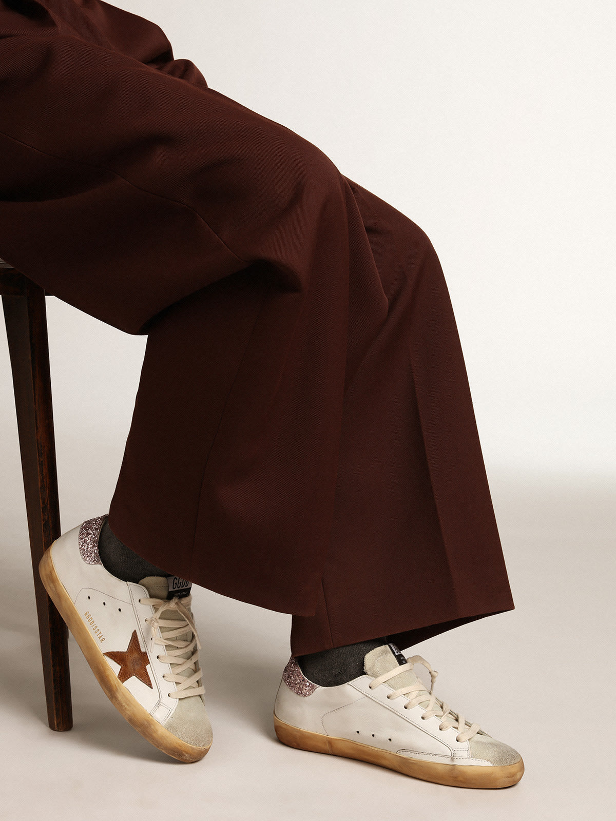 Super-Star con stella color cuoio e talloncino in glitter rosa