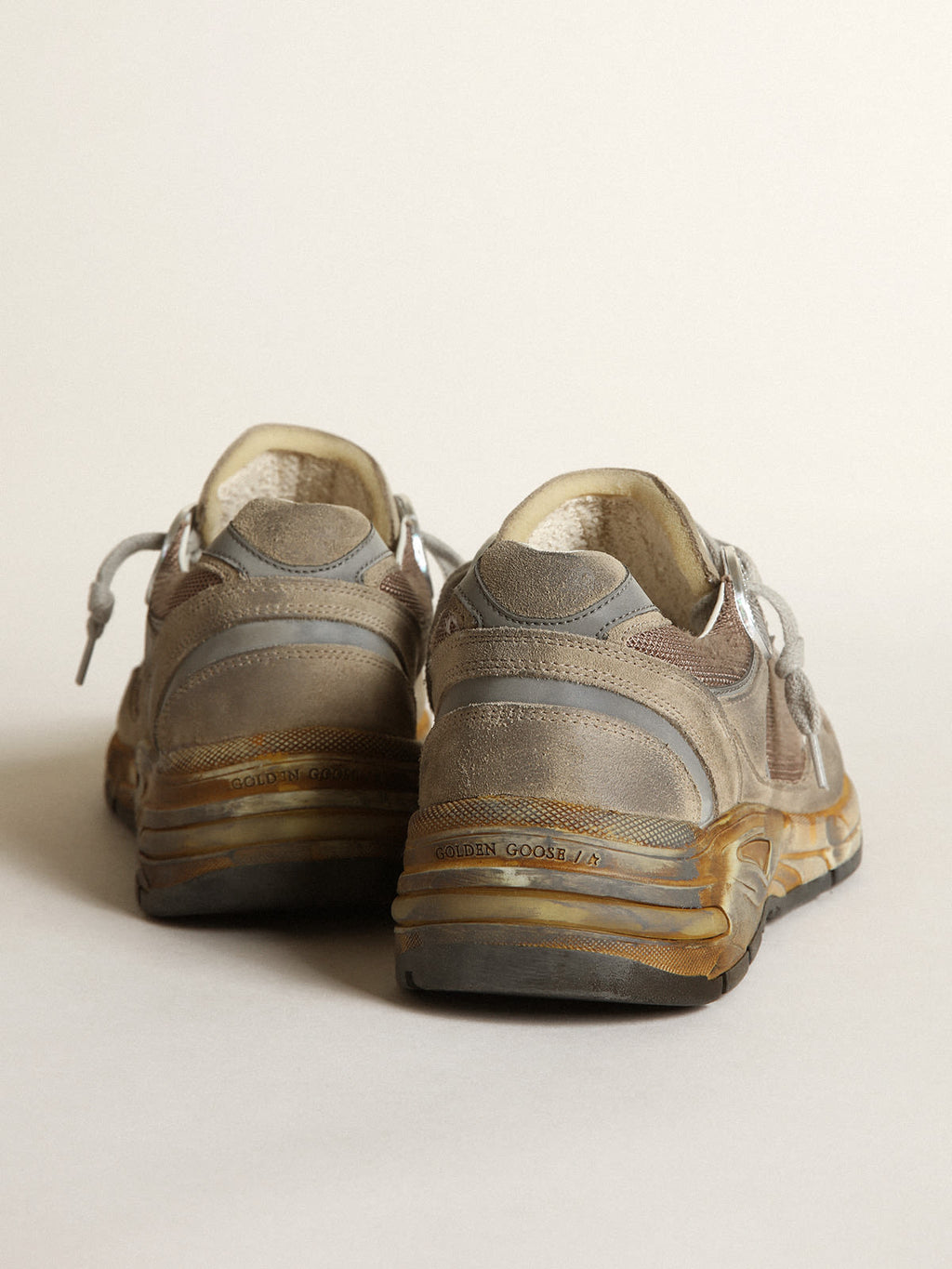 Sneaker Dad-Star uomo in rete e suede color tortora con stella in pelle bianca
