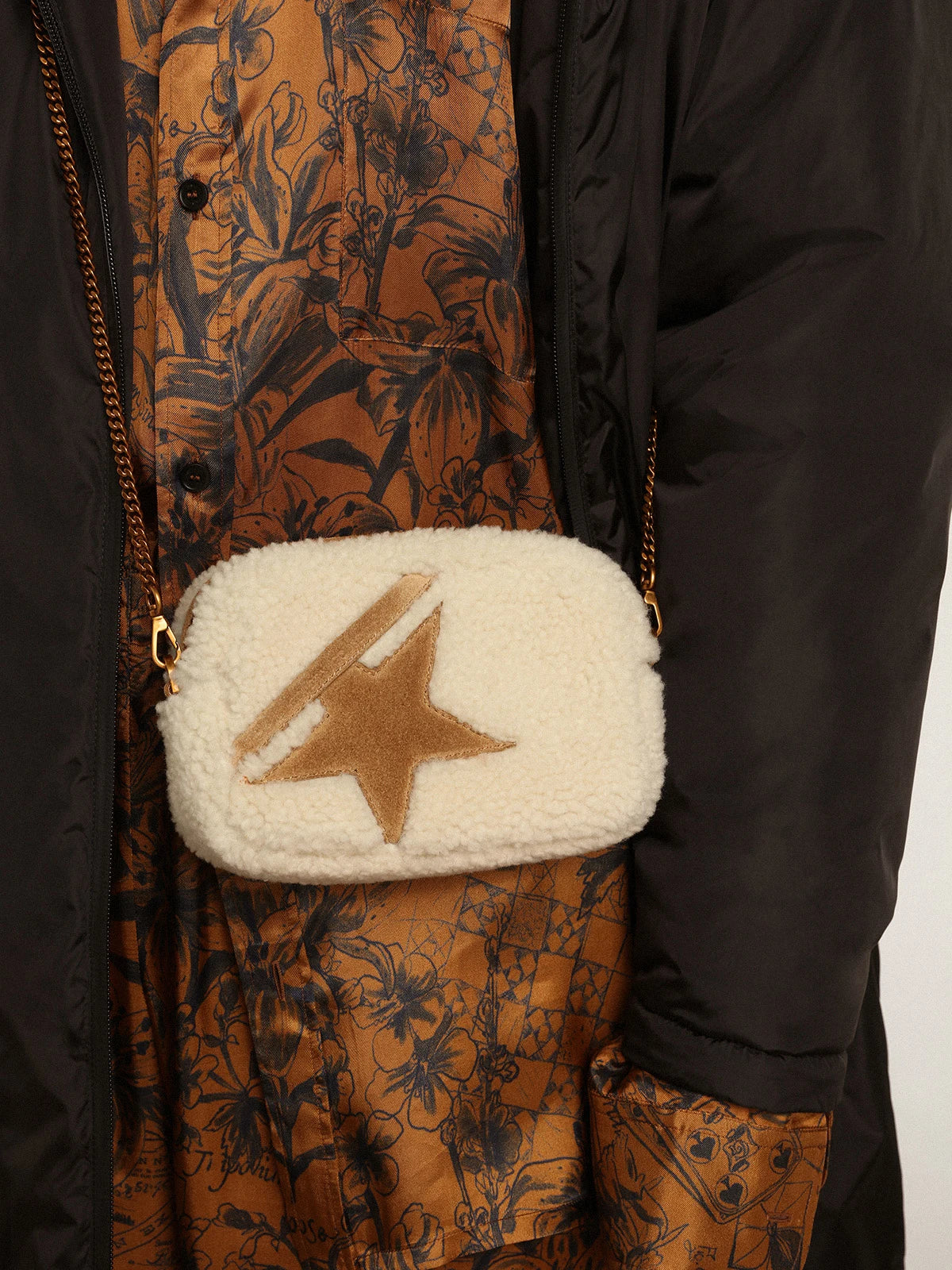 Borsa Mini Star Bag in shearling color beige e con stella in suede