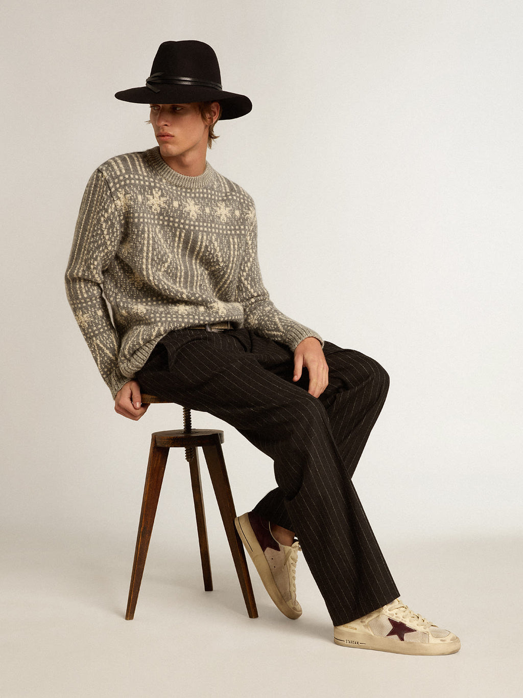 Stardan in rete e nappa con stella e talloncino in suede vino