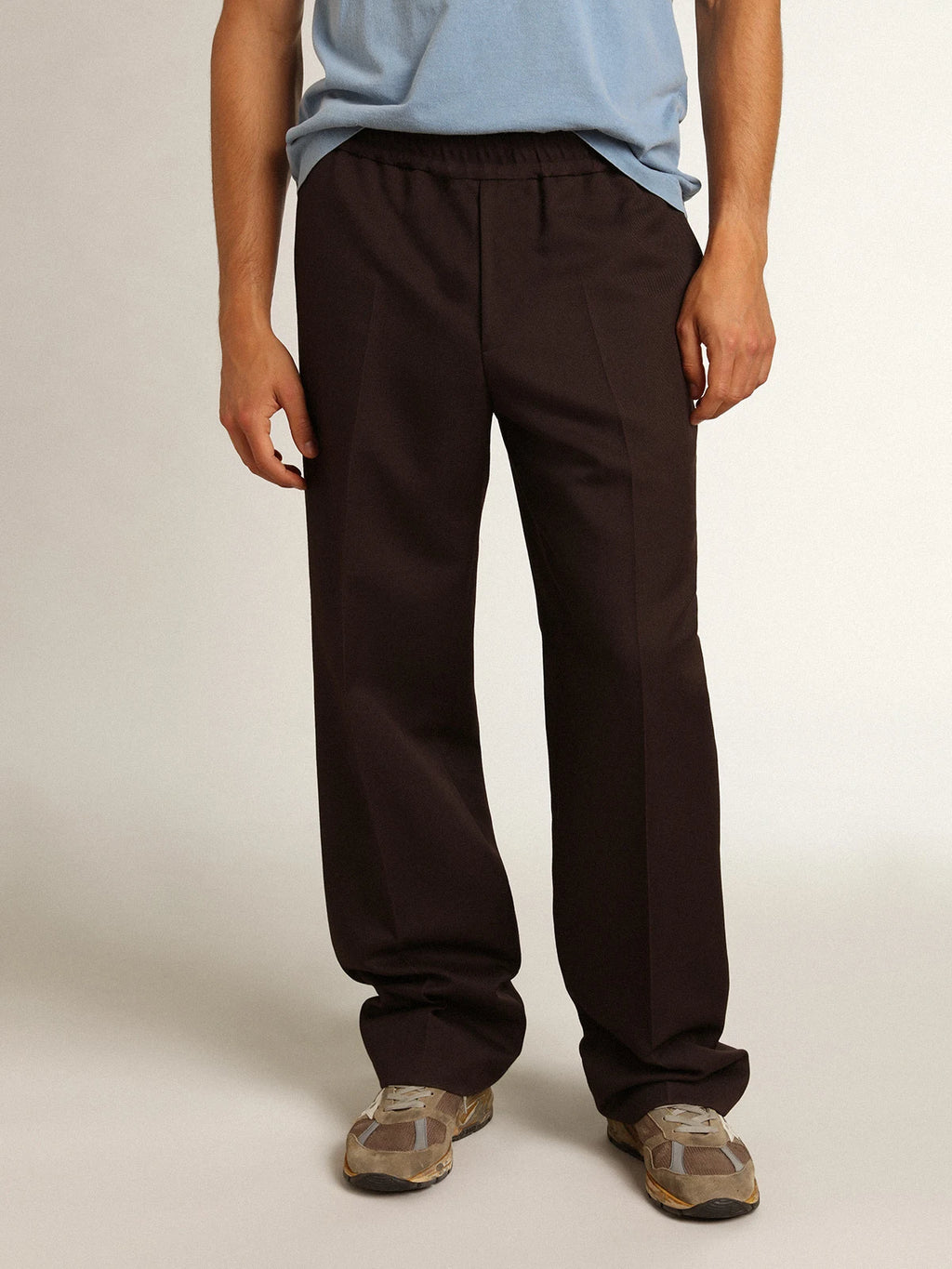 Pantalone jogging Collezione Journey color liquirizia dalla gamba ampia