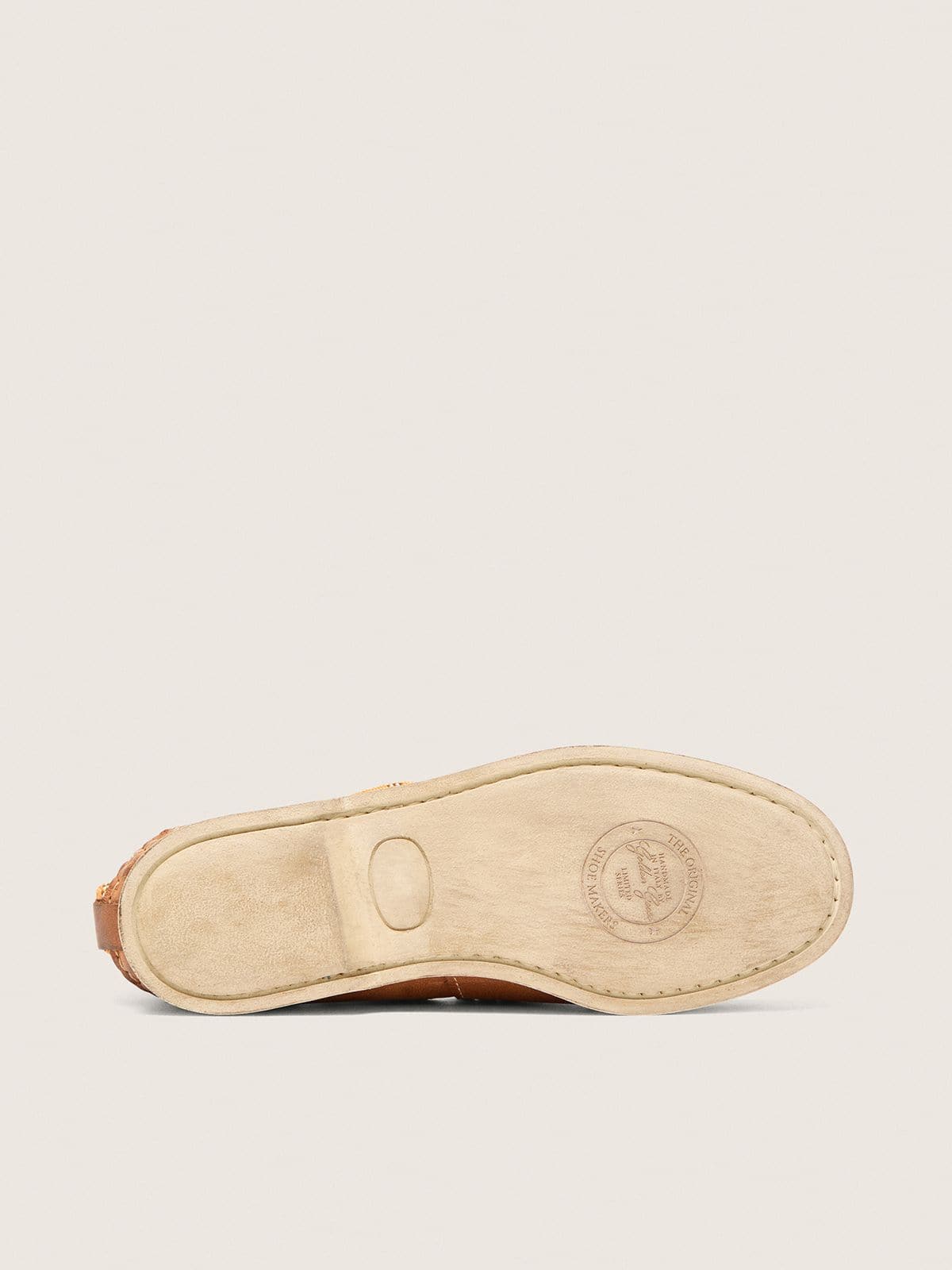 Women's Cruise loafers in tobacco-colored leather with orange hiking laces