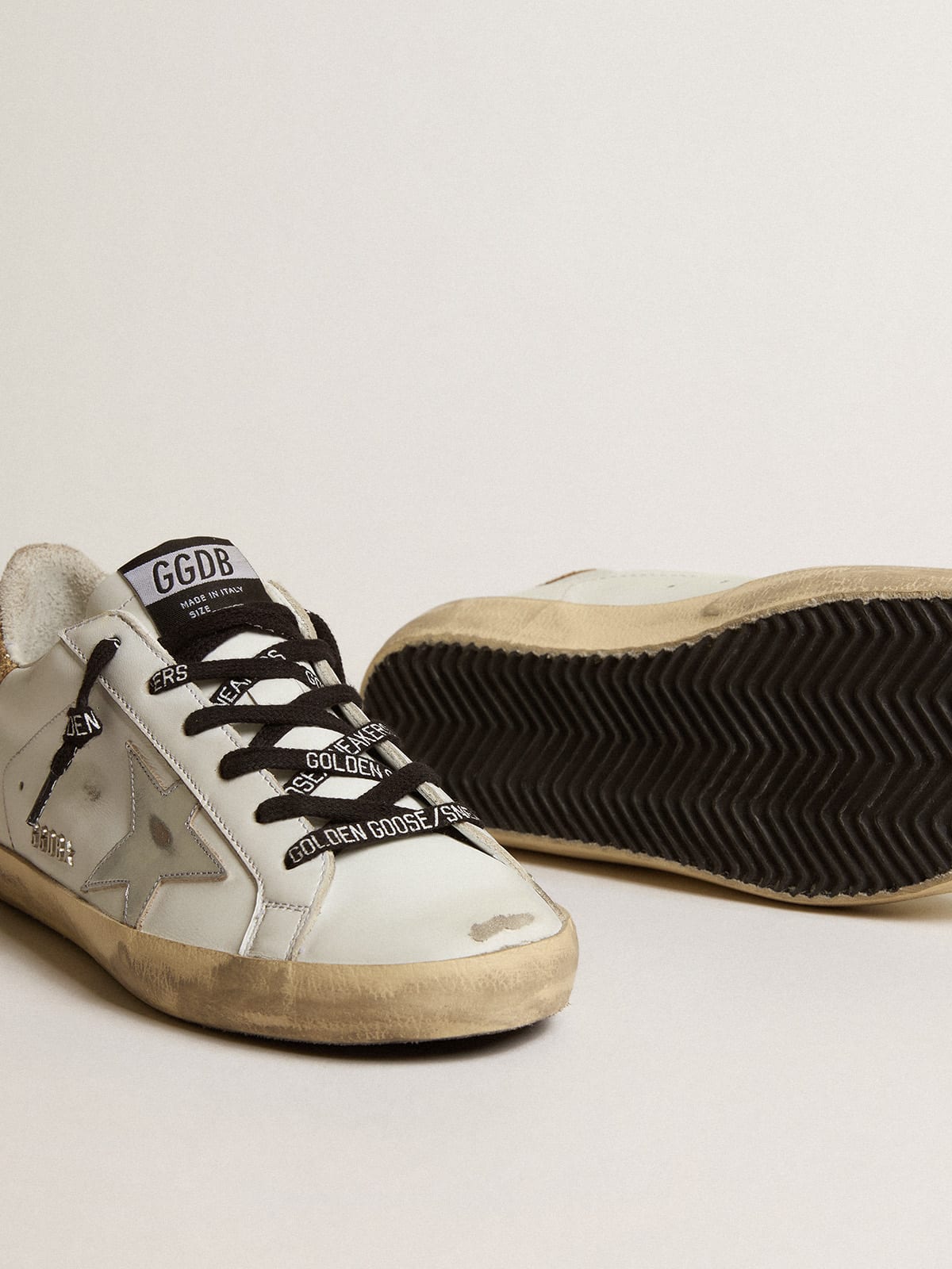 Sneakers Super-Star bianche in pelle con talloncino glitter