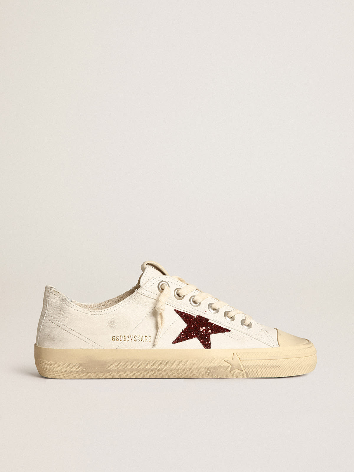 Sneaker V-Star in nappa bianca con stella in glitter rossi