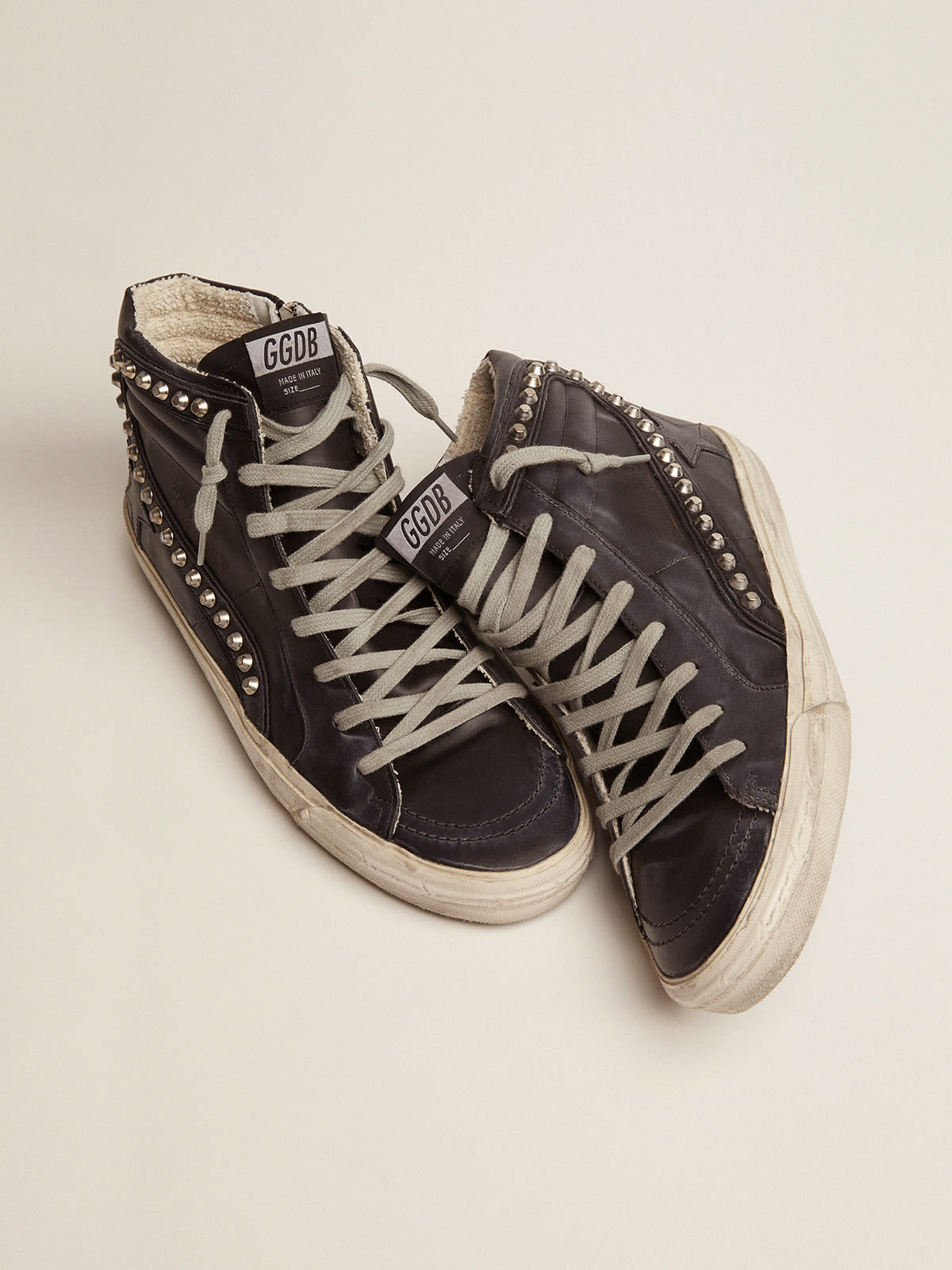 Sneakers Slide uomo con borchie applicate
