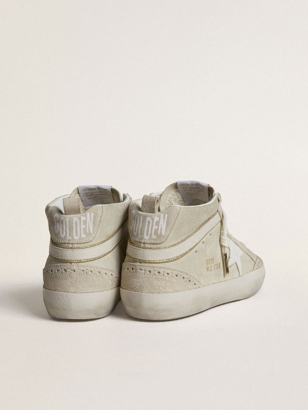Mid Star in light gray suede with white leather star