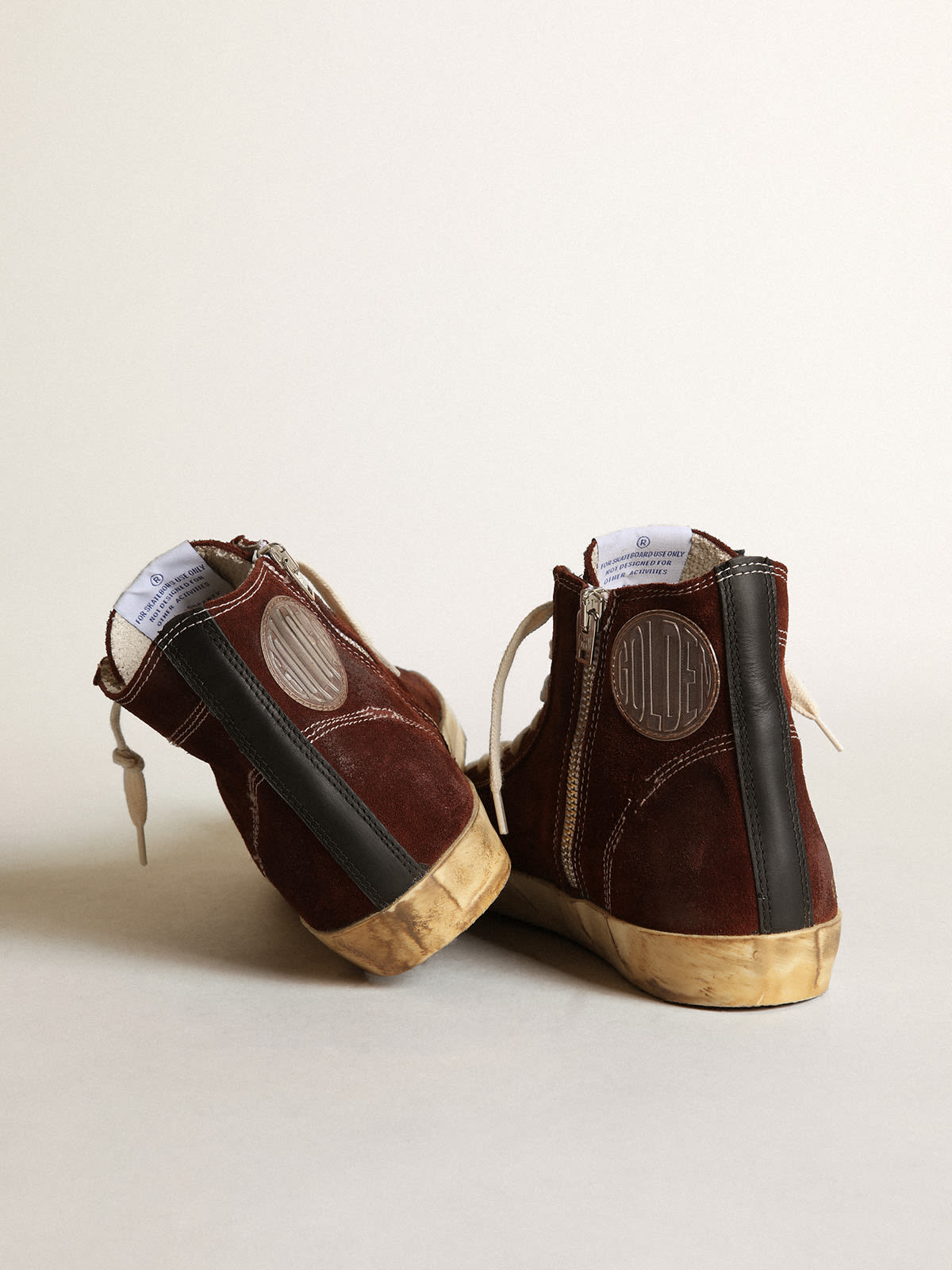 Sneaker Francy in suede marrone con stella in pelle rosa e talloncino in nappa nera