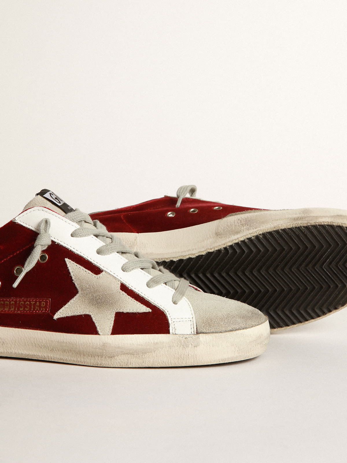 Sneakers Super-Star in velluto con talloncino in glitter