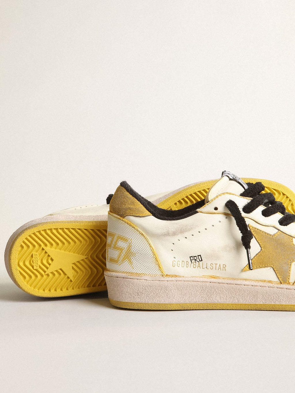 Ball Star Pro Uomo in nappa color crema con inserti in gomma