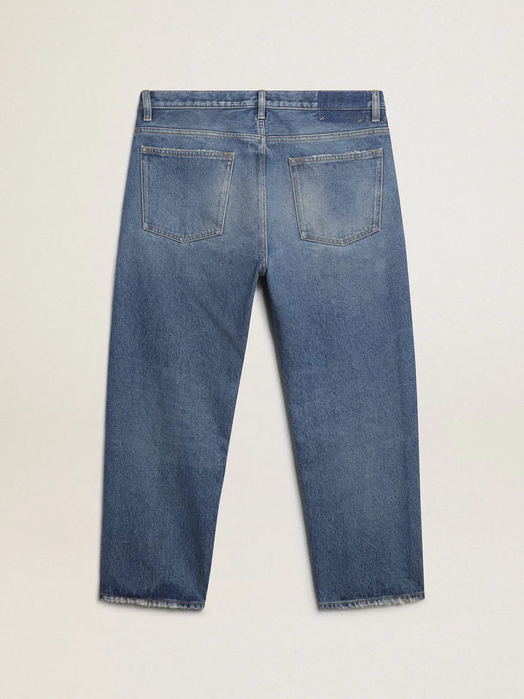 Jeans blu dall'effetto stonewashed
