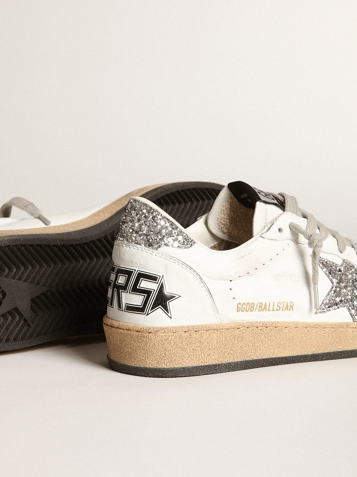 Sneaker Ball Star in nappa bianca con stella e talloncino in glitter argento