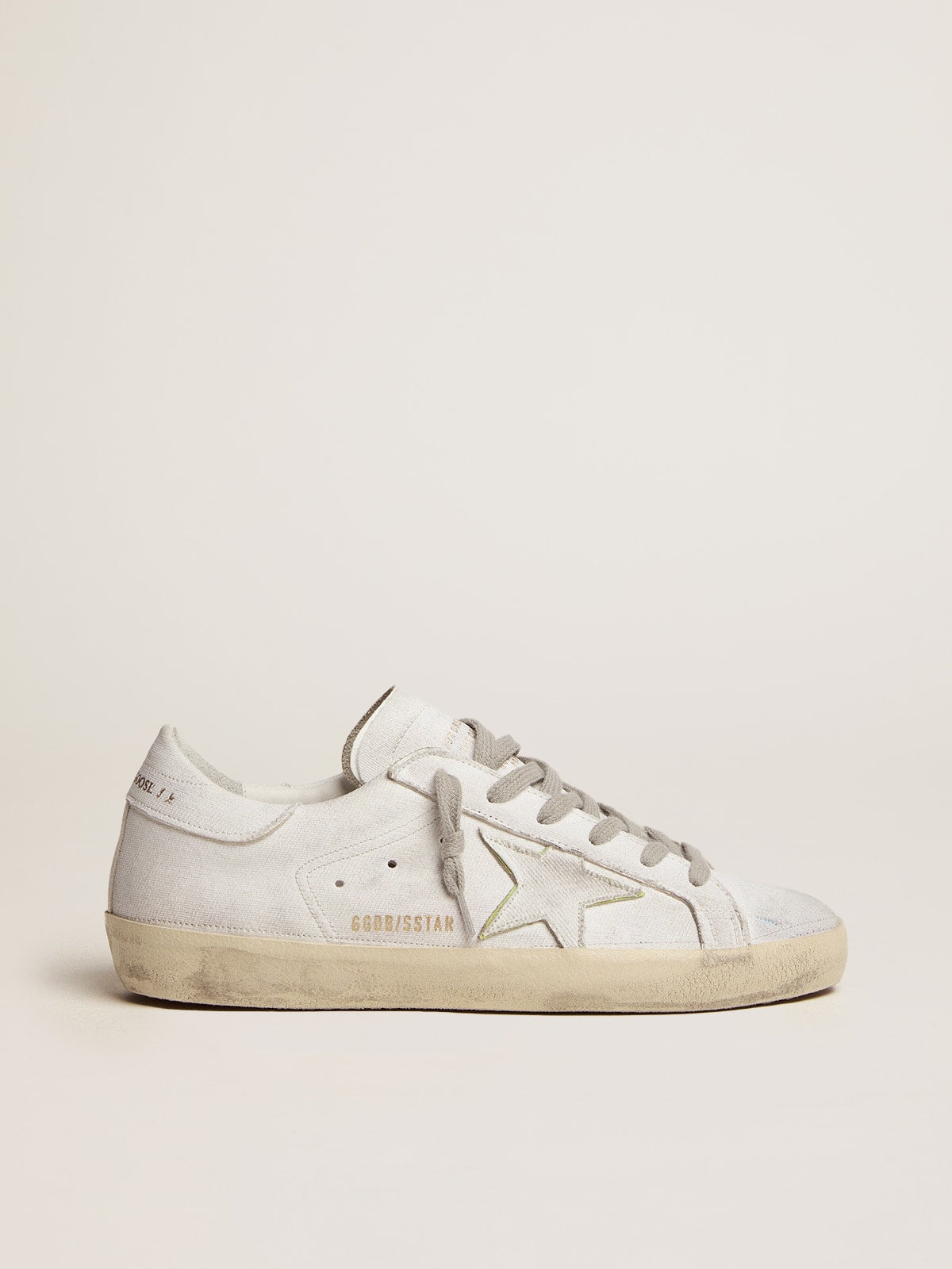 Sneaker Super-Star Dream Maker bianche con costruzione reverse e dettagli multicolori nascosti