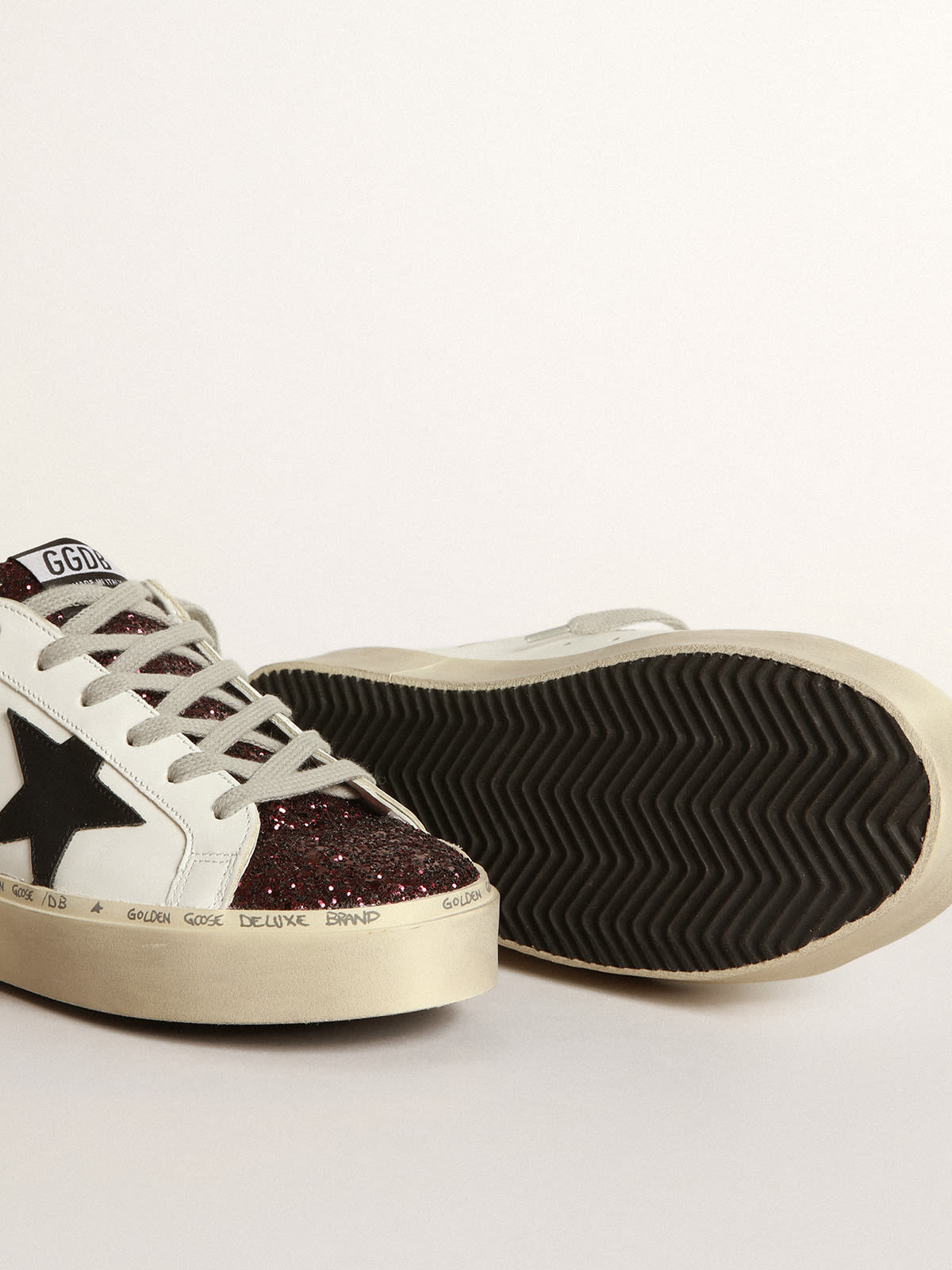 Sneakers Hi-Star bianche con inserto in glitter e stella nera