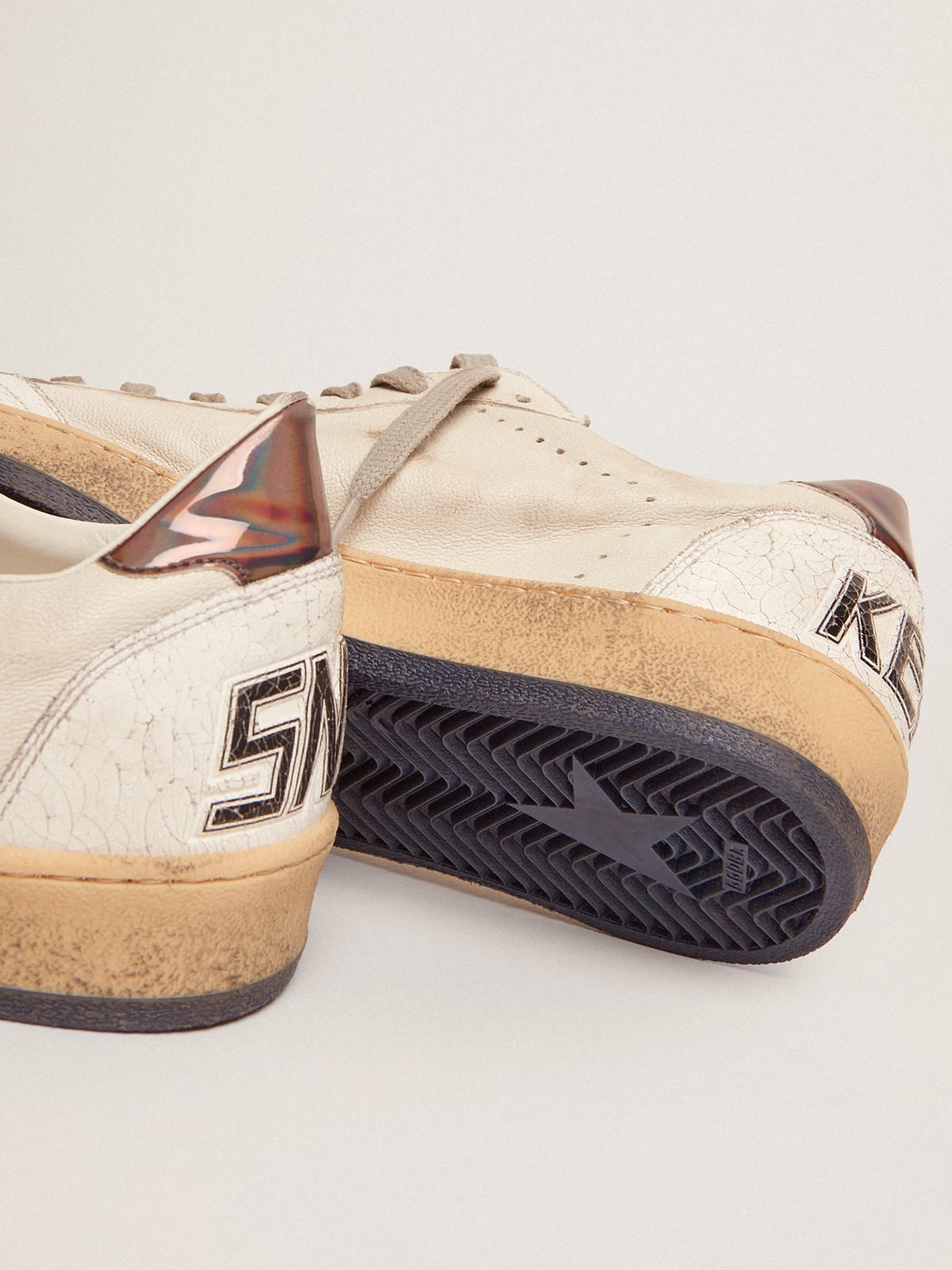 Ball Star in nappa con inserti olografici e scritta sulla suola